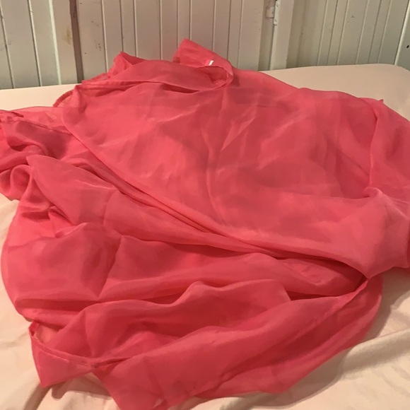 Gorgeous Decorative Curtains-2 panel’s—Lik… - Picture 4 of 12